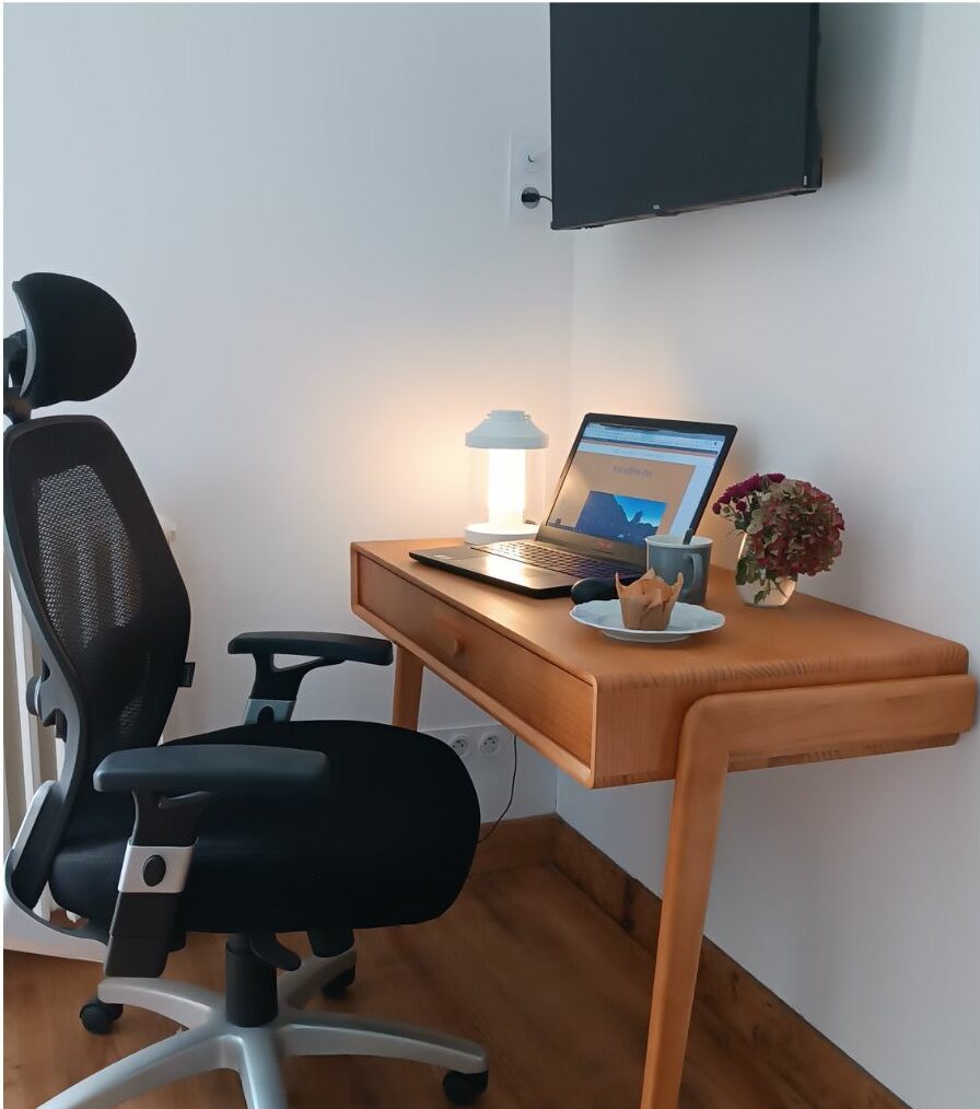 TELETRAVAIL - COWORKING - ESPACE DE TRAVAIL